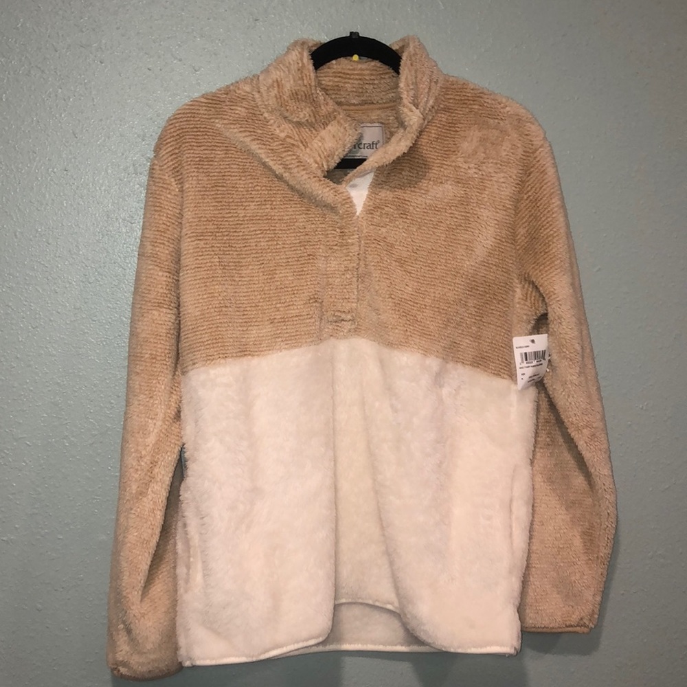 Fuzzy W Pullover - image 1